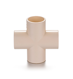 Plastic pipe fitting